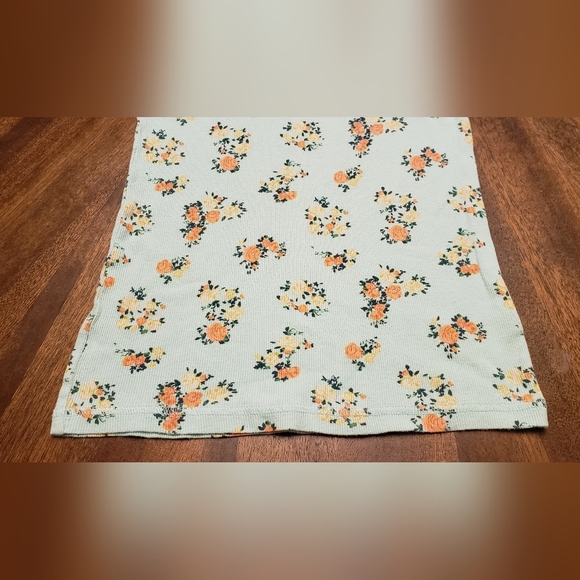 Floral and Pineapple Kids Tank Tops Cherokee And Falls Creek Size 10/12 - Picture 6 of 16